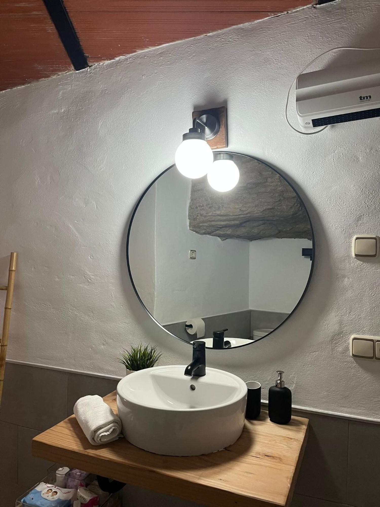 Apartamento Casa Isabel Setenil De Las Bodegas Exterior foto